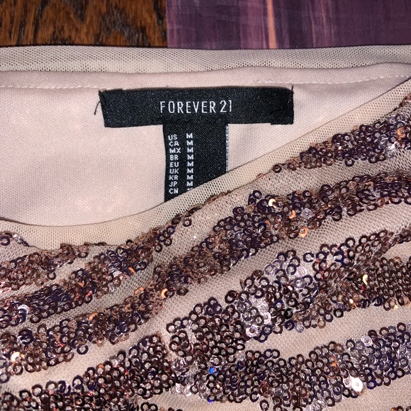 Forever 21 Sequin Mini Skirt - Picture 2 of 2